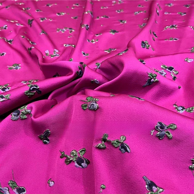 Sewing Thread In Textile - エレガントな金糸 3D エンボス加工ジャカードブロケード生地先染めドレステキスタイル、微妙な質感の高級ファッション縫製用