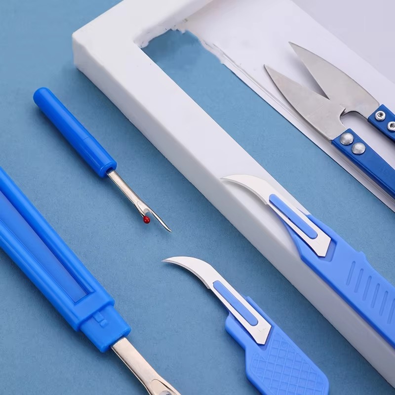 Seam Ripper Tool - 5個入り縫い目切り取り器セット、ステッチ糸取り器、ハサミ付き、DIYステッチ糸除去カッター、裁縫用