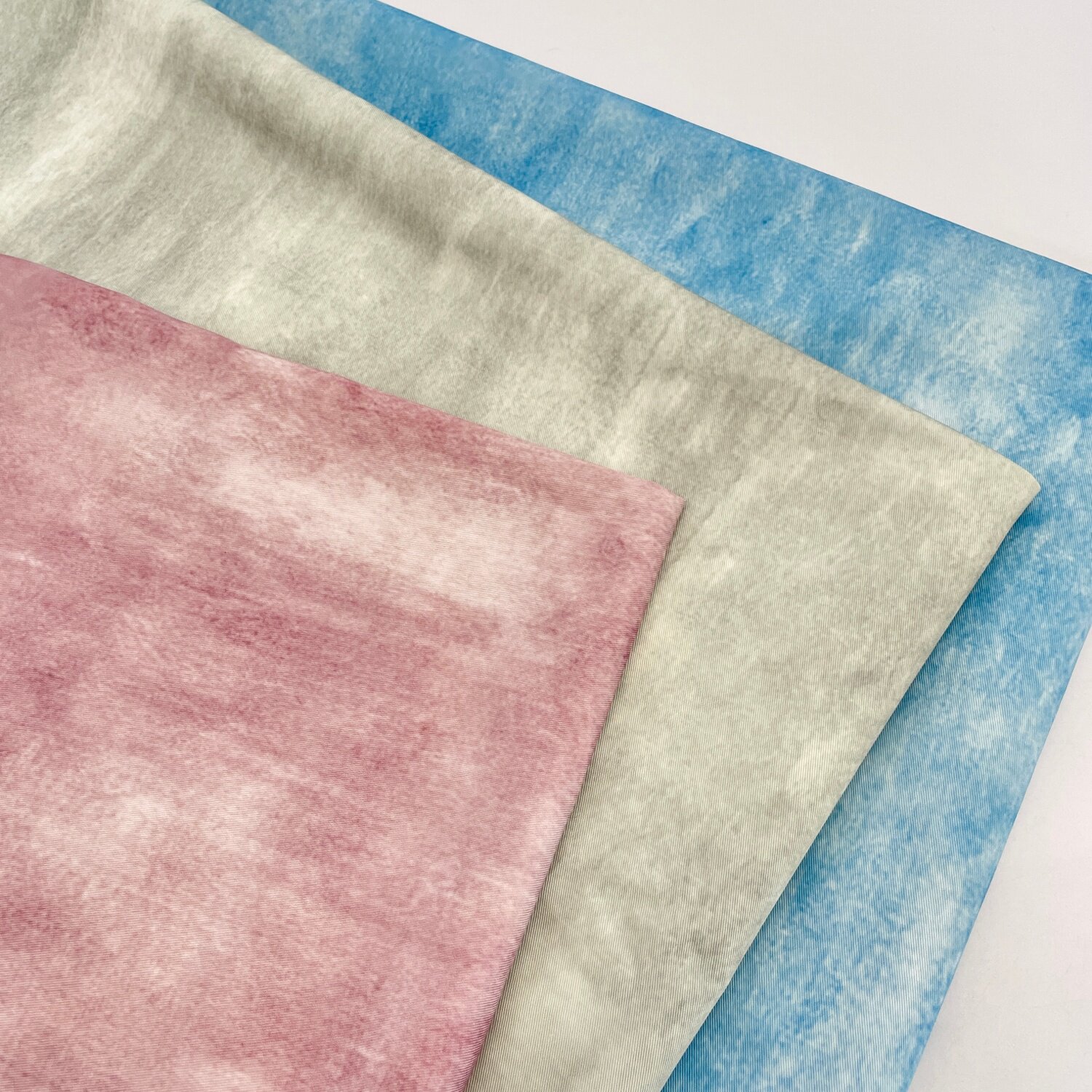 ピンクグレーブルータイダイグラデーション生地春夏ドレスシャツ - Sewing Tie Dye のレビューと価格