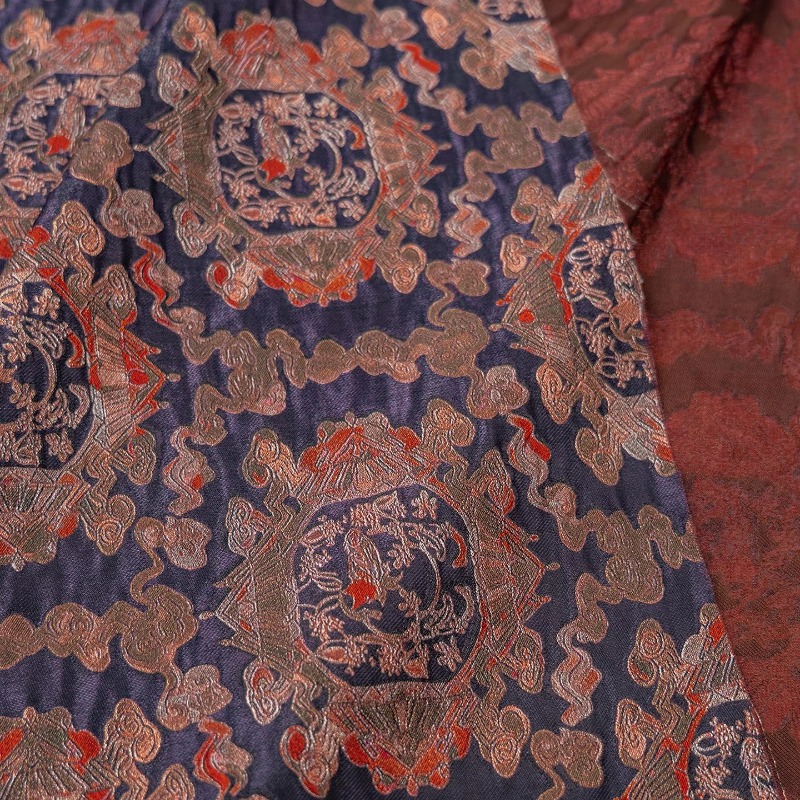 紫赤色のレーヨン花柄ジャカードルレックス生地新しい中国風のシ - Sewing Fabric のレビューと価格