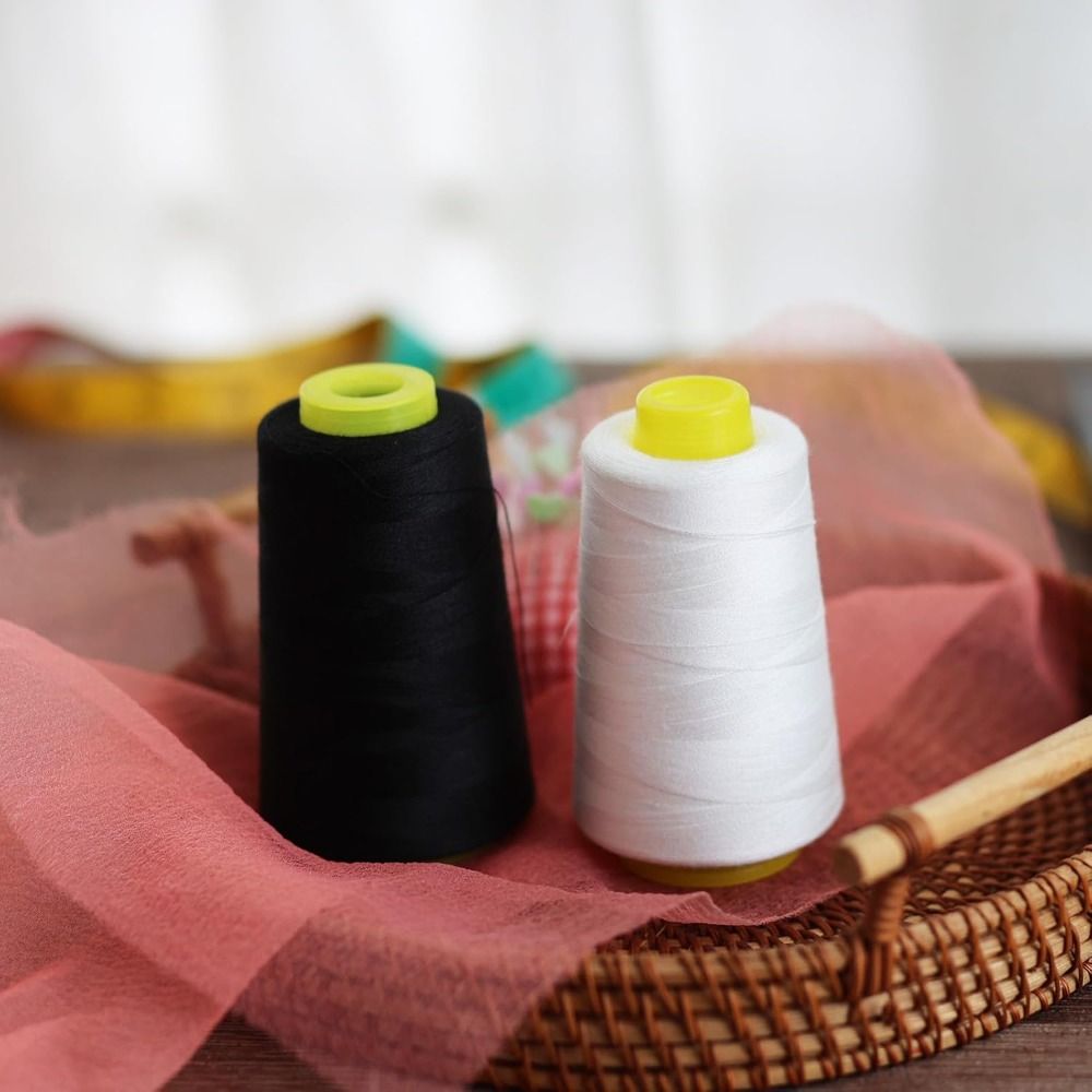 1ロール3000ヤード 各100%ポリエステル製 コーンスプ - Serger Thread Cone のレビューと価格