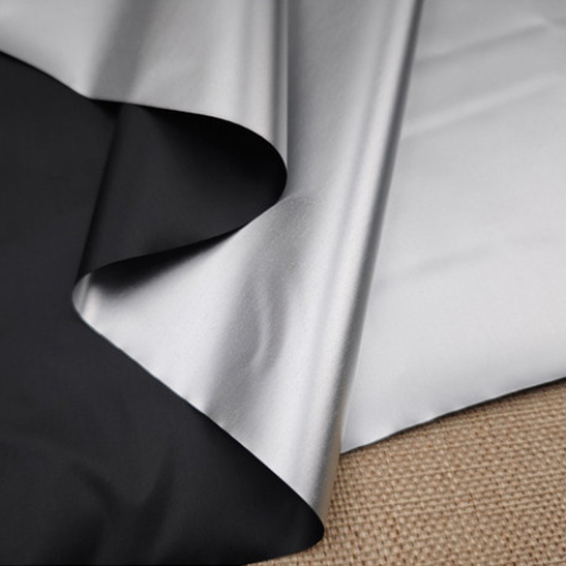 1 メートル黒銀コーティングされた遮光生地断熱不透明布研究室 - Sewing Fabric のレビューと価格