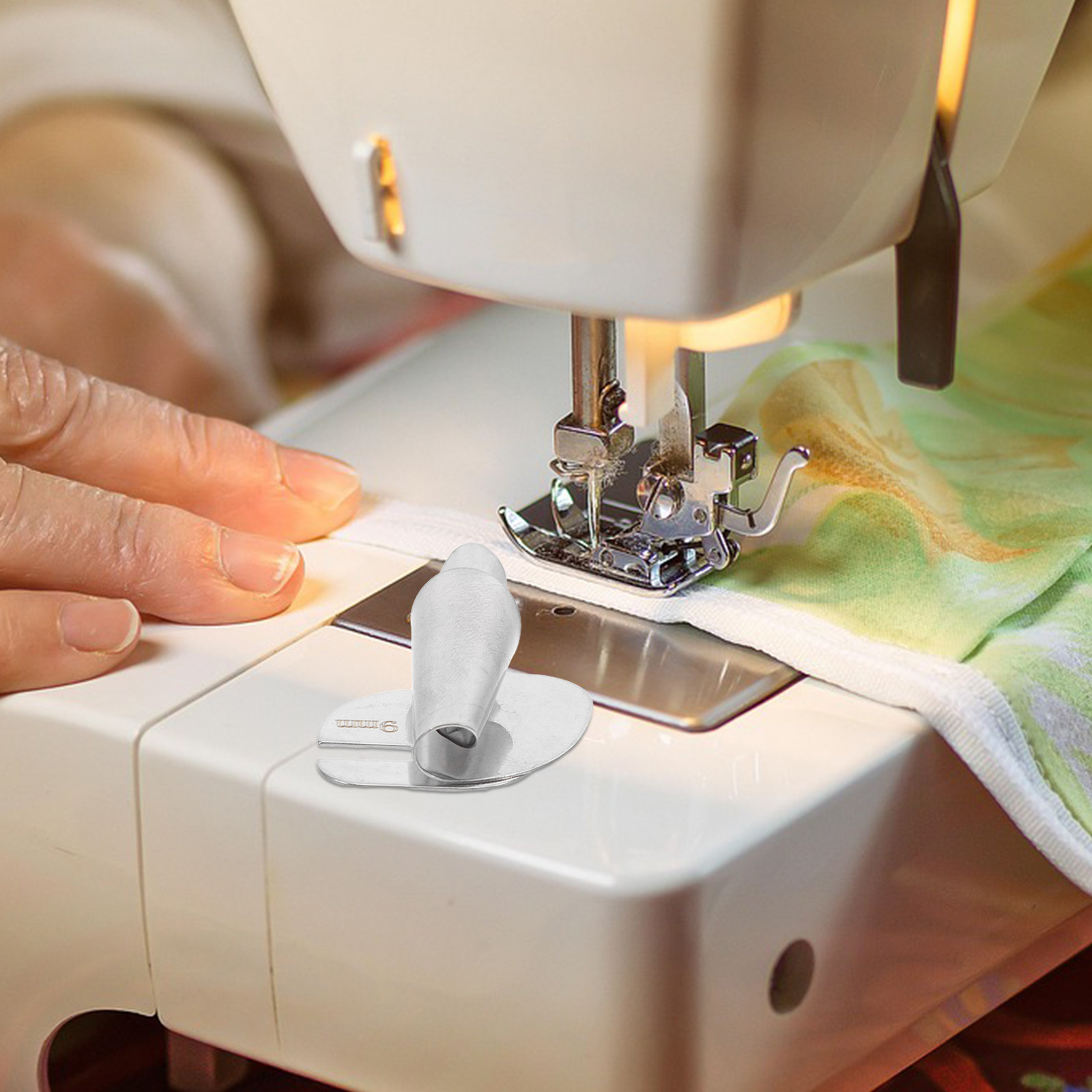 6個入りユニバーサルスパイラル巻き上げヘマーフット、ミシン用 - Rolled Hem Foot のレビューと価格